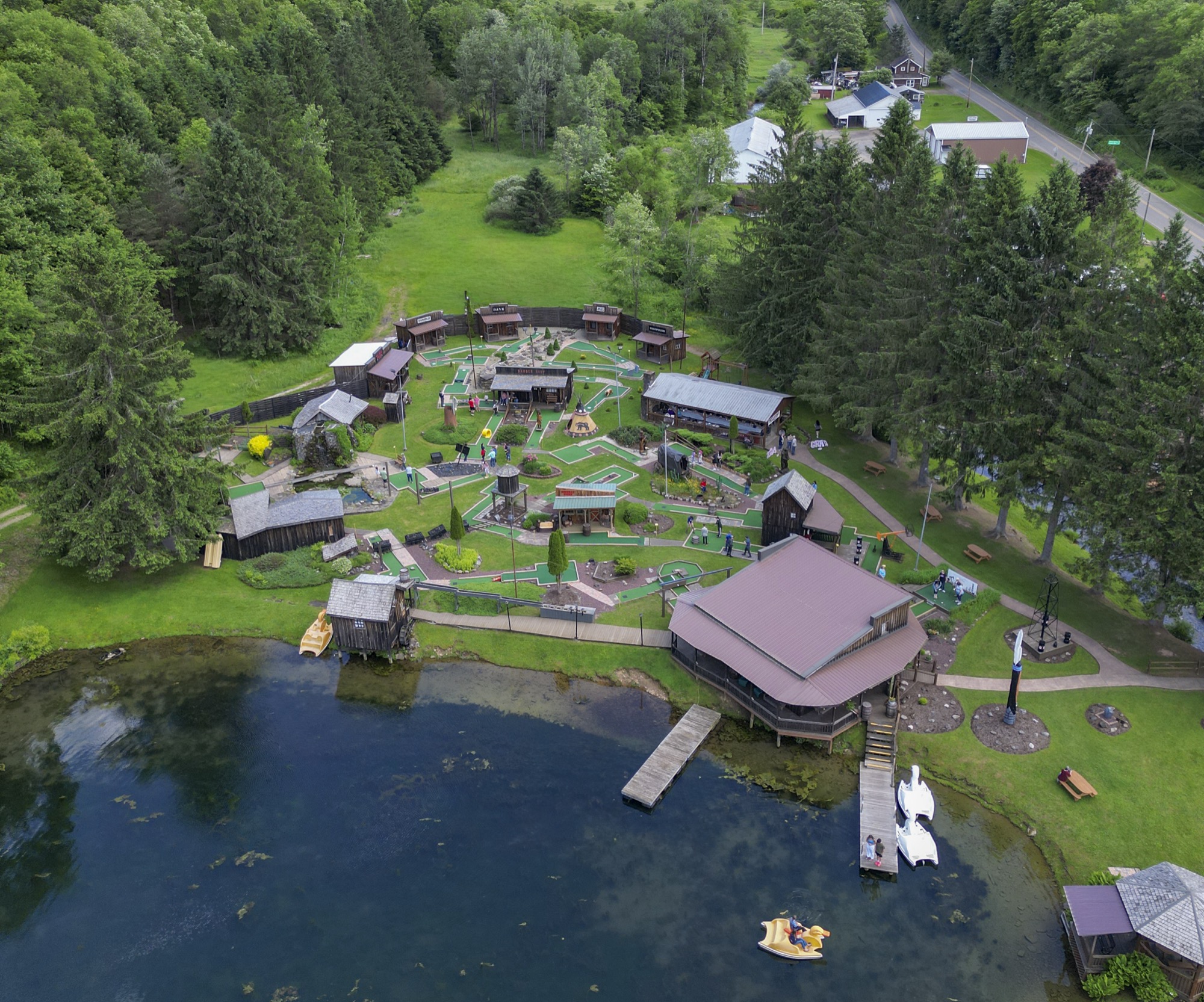 Aerial view of Gary's Family Resort